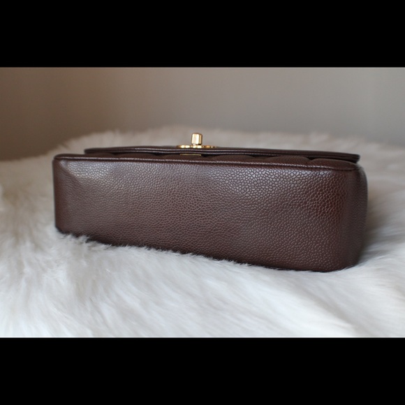 ❌SOLD❌Chanel Caviar Diana Cocoa Brown w/ 24k GHW - Picture 16 of 16